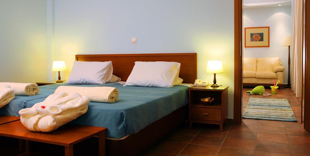 Xenia Ouranoupolis Hotel Bilik gambar